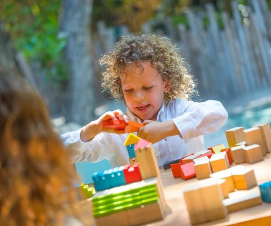 Travelling with your family to the maldives? here are the