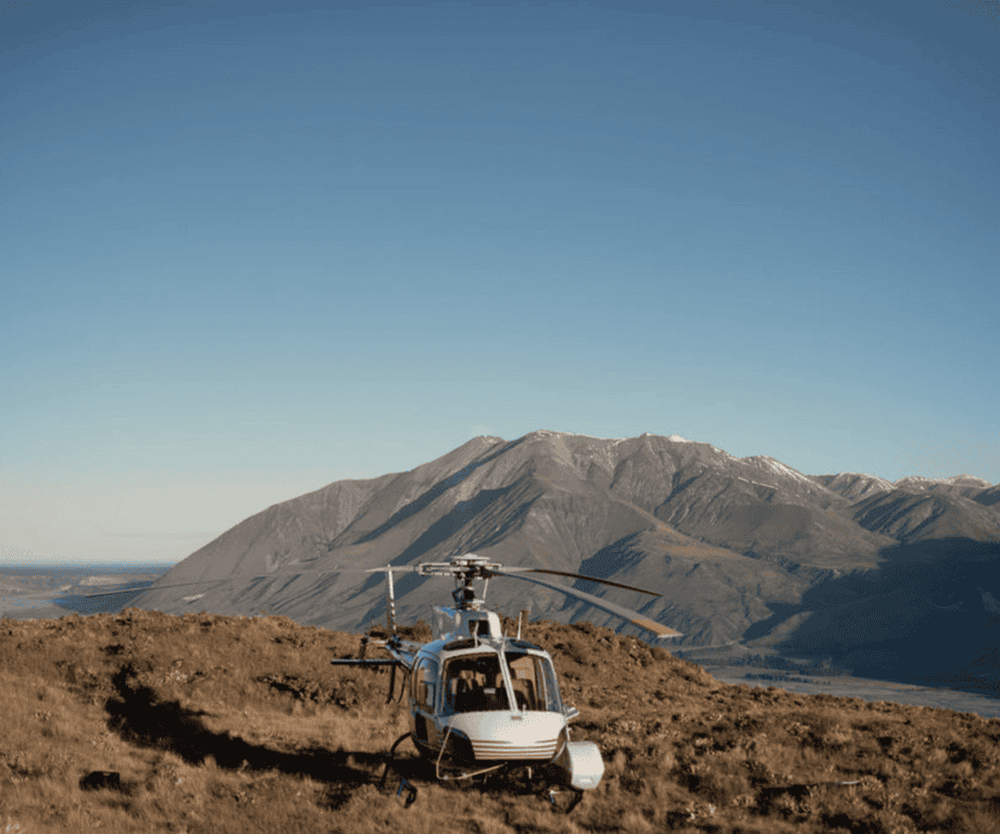 Main Divide Helicopters: New Zealand's ultimate luxury helicopter safari experience